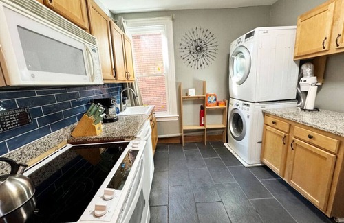 Wilkinsburg Appartement | Wilkinsburg Sanctuary w/ Free Street Parking