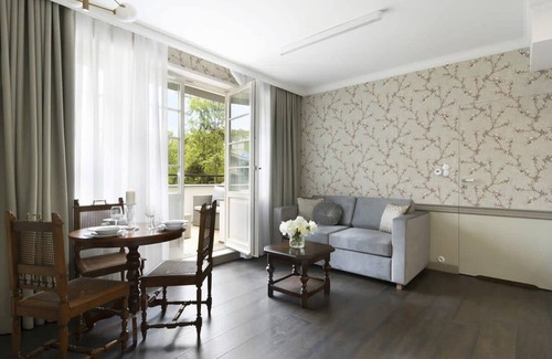 Kamienny Potok Appartement | Willa Szwarc huge terrace with a view apartment