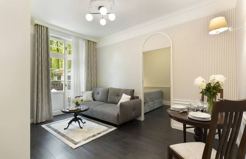 Kamienny Potok Appartement | Willa Szwarc next to the beach apartment