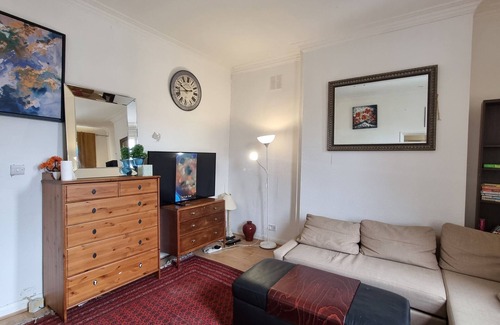 Mapesbury Appartement | First Floor Edwardian -Confort-Appartement-Salle de bain privée séparée-Vue s...
