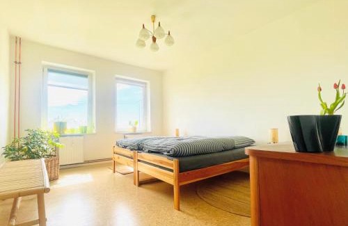 Zettemin Appartement | "Willkommen im Zetthaus" Welcome! Witamy! Vitejte! - Familienfreundliche Ferienwohnungen in der Mecklenburger Seenplatte