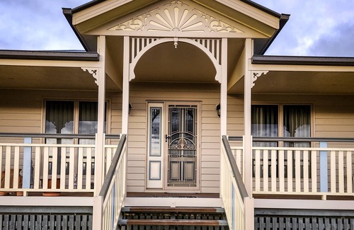 Junabee Cabine | Willow Lodge at Willow Farm, experience the country life