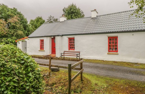 Ards Cottage | WILLOWBROOK COTTAGE, family friendly in Askill, County Leitrim