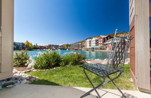 Lakeside Village Appartement | Willows #1704 by Summit County Mountain Retreats