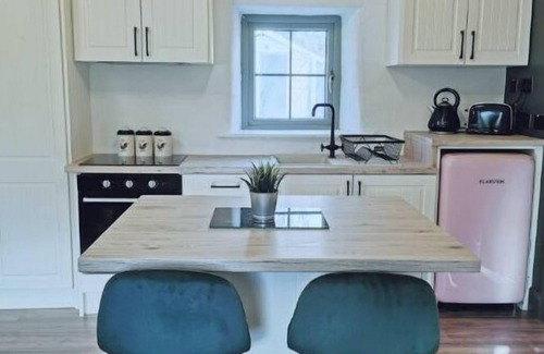Dungarvan Cabine | Willowtree Lodge