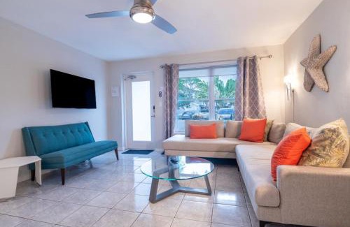 Wilton Manors Maison | Wilton Manors Cottage West 2 Bed 2 Bath With Pool
