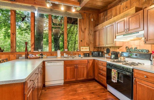 Westbrook Maison | ** Wind-A-Brook Lodge ** Rustique, pays contemporain et bien nommé!