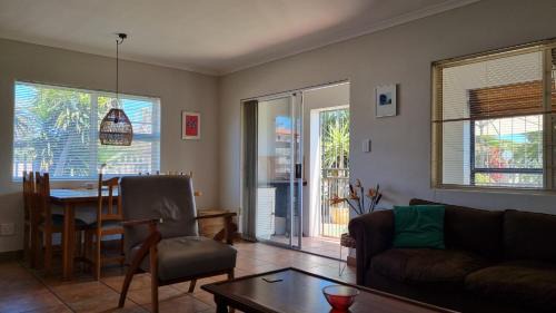 Langebaan Chalet De Ski | Winderuis Kite and Wing Cottage