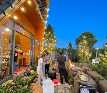 Bao Loc Maison | WindHill Homestay Bảo Lộc - Căn Villas Nhà Gỗ