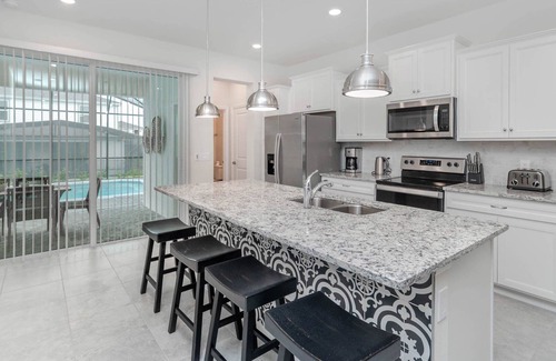 Davenport Maison | Windsor Island Resort 5 Bedroom East Facing Pool - P820923