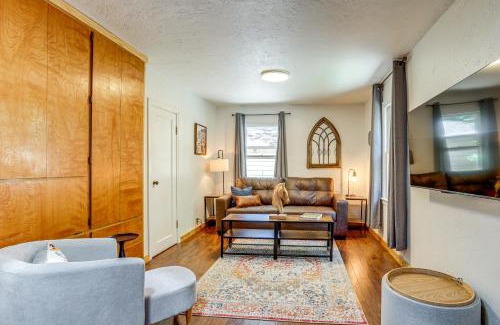 Shenandoah Valley Maison | Wine Country Cottage in Historic Fiddletown!