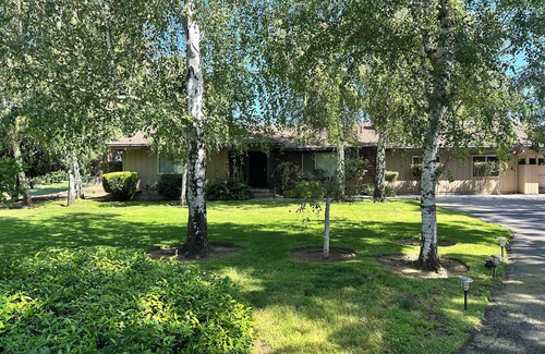Victor Maison | Wine Country Getaway