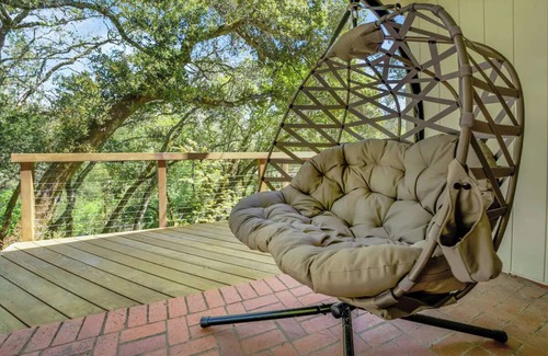 Santa Rosa Maison | Wine Country Retreat- Privacy-Spa/Pool/Games