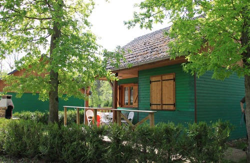 Jaulny Chalet De Ski | Roulotte viticole et son spa privé