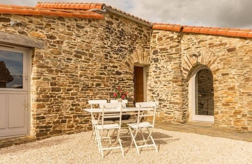 Le Cellier Cottage | Maison de vignerons avec jardin, Wifi, animaux acceptés