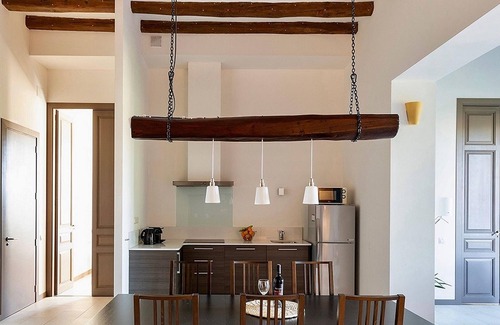 La Torre de Claramunt Appartement | Winery apartment for two with private terrace