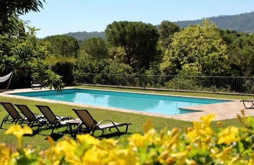 La Torre de Claramunt Appartement | Winery apartment for two with private terrace
