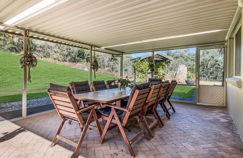 Broke Maison | Vins Winmark | Rock Cottage