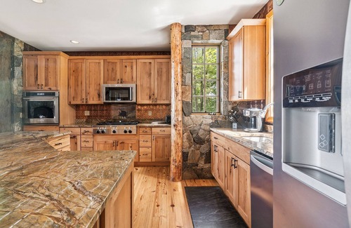 Alton Bay Maison | Winnipesaukee Waterfront Adirondack Home with Dock