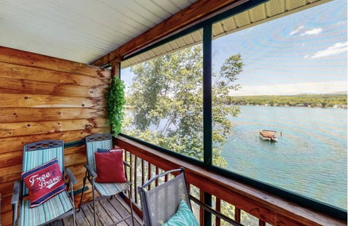 Winnisquam Appartement | Winnisquam Lakefront Condo