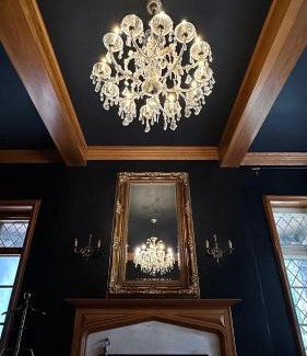 Sherbrooke Appartement | Winston Churchill - le charme Tudor au cœur de Sherbrooke