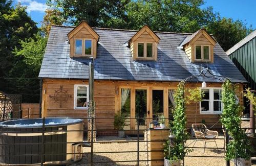 Braishfield Maison | Winterberry Barn