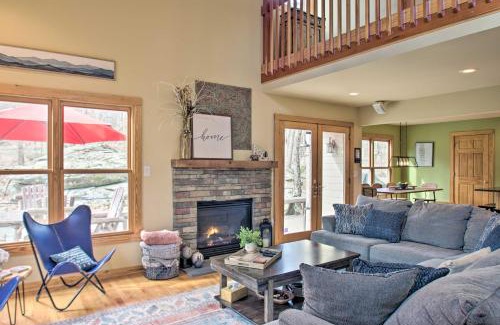 Chestnut Springs Maison | Wintergreen Resort Cabin Near the Slopes!