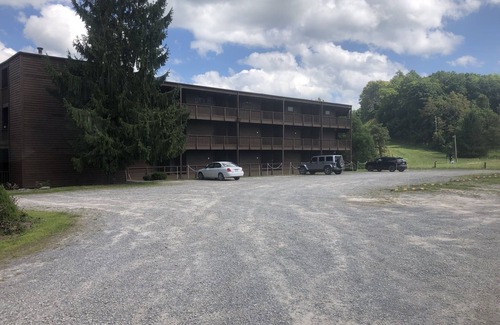 Ghent Appartement | Slopeside at Winterplace près de Beckley, WV avec une salle de s'étaler et de superbes vues