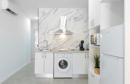 Carretera de Cadiz Appartement | WintowinRentals Altamira Suites Alto