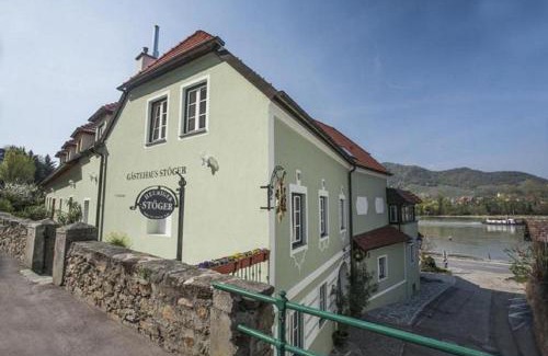 Durnstein Maison | Winzerhof - Gästehaus Stöger