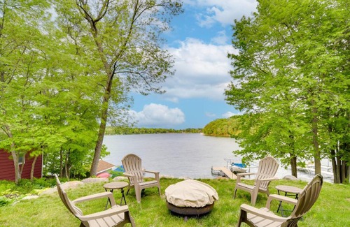 Almelund Maison | Wisconsin Vacation Rental with Fire Pit on Long Lake
