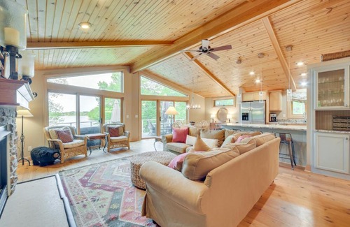 Almelund Maison | Wisconsin Vacation Rental with Fire Pit on Long Lake