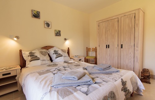 Adriers Cottage | Wisdom Gites - Orchard View maison de vacances avec piscine, WiFi, jardin et parking