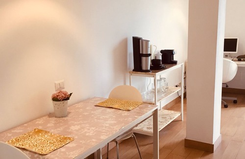 Grumello del Monte Maison | glycines sur les collines wi-fi gratuit parking gratuit petit-déjeuner inclus