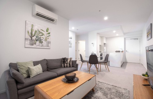 Footscray Appartement | With 2 bedrooms, 2 bathrooms, this apartment impresses with its breathtaking panoramic views