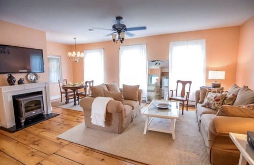 Town of Sharon Appartement | Within walking distance of shops & restaurants in historic Sharon Springs