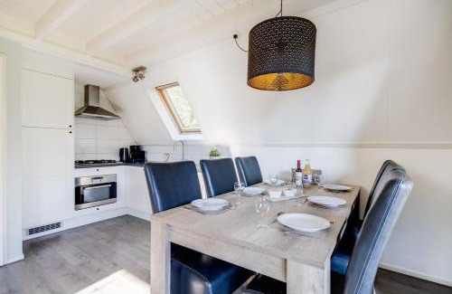 Zwiggelte Maison | Witte Kwikstaart I Mooi Huisje bij het Bos