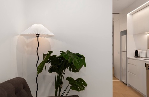Te Aro Appartement | WLG CBD 1BR - Luxe Hyde Lane Stay with Amenities