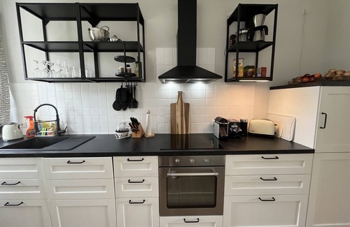 Gehlsdorf Appartement | Wohlfühl-wohnung mit Ausblick! Ihr Idealer Ausgangspunkt für den Ostsee-urlaub