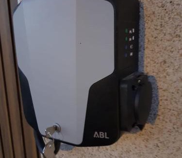 Grenzach-Wyhlen Appartement | Wohlfühlwohnung Sonnenterrasse E Auto Ladestation
