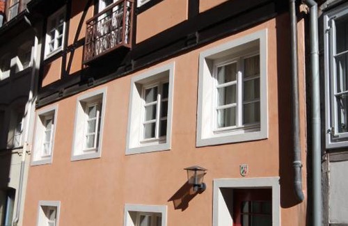 Detmold Appartement | Wohnen auf der historischen Stadtmauer im Herzen von Detmold