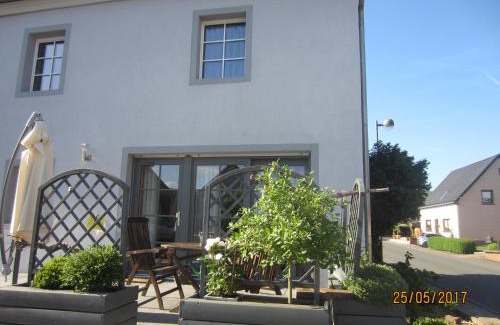 Neuheilenbach Appartement | Wohnung auf einem alten Bauernhof