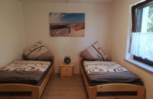 Hahnbach Maison | Wohnung-Haus für Arbeiter und Monteure bis 11 Personen Amberg