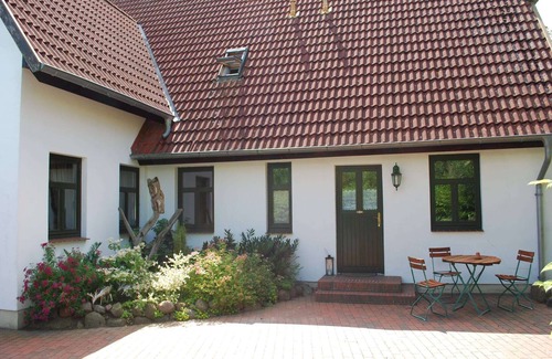 Dargun Appartement | Appartement à Dargun, Mecklembourg avec piscine
