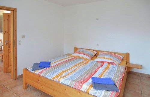 Bad Wildungen Appartement | Wohnung mit eigener Terrasse in Hüddinge