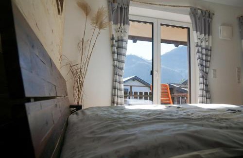 Flintsbach A. Inn Appartement | Wohnung Wendelstein mit Bergblick im Inntal - zentral & ruhig