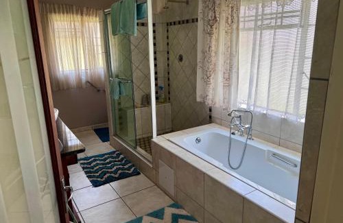 Rustenburg Autre | Wolffdanz