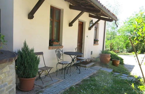 Valle Tanaro Maison | Belle maison de vacances privée pour 2 personnes avec WIFI, TV, terrasse, animaux admis et parking
