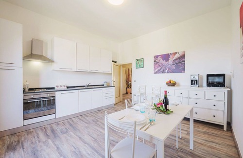 Castelfranco di Sotto Maison | Merveilleuse maison de vacances pour 4 personnes avec piscine, WIFI, TV et patio