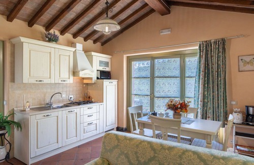 Castiglion Fiorentino Maison | Belle maison de vacances privée avec piscine privée, WIFI, TV, terrasse, animaux admis et parking